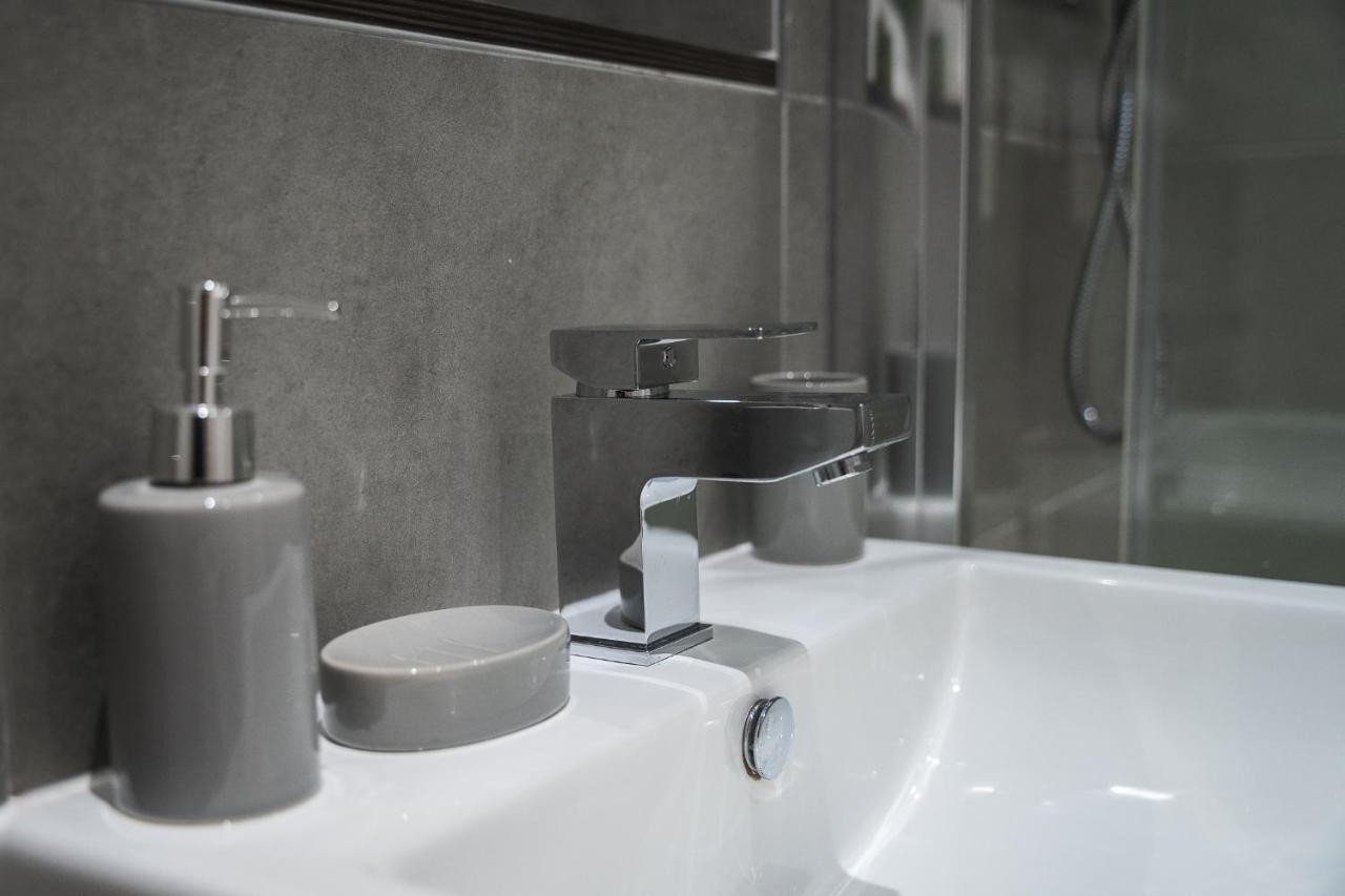 Modern 1-Bed Apartment - City Centre - Free Wi-Fi - New - Μάντσεστερ Εξωτερικό φωτογραφία